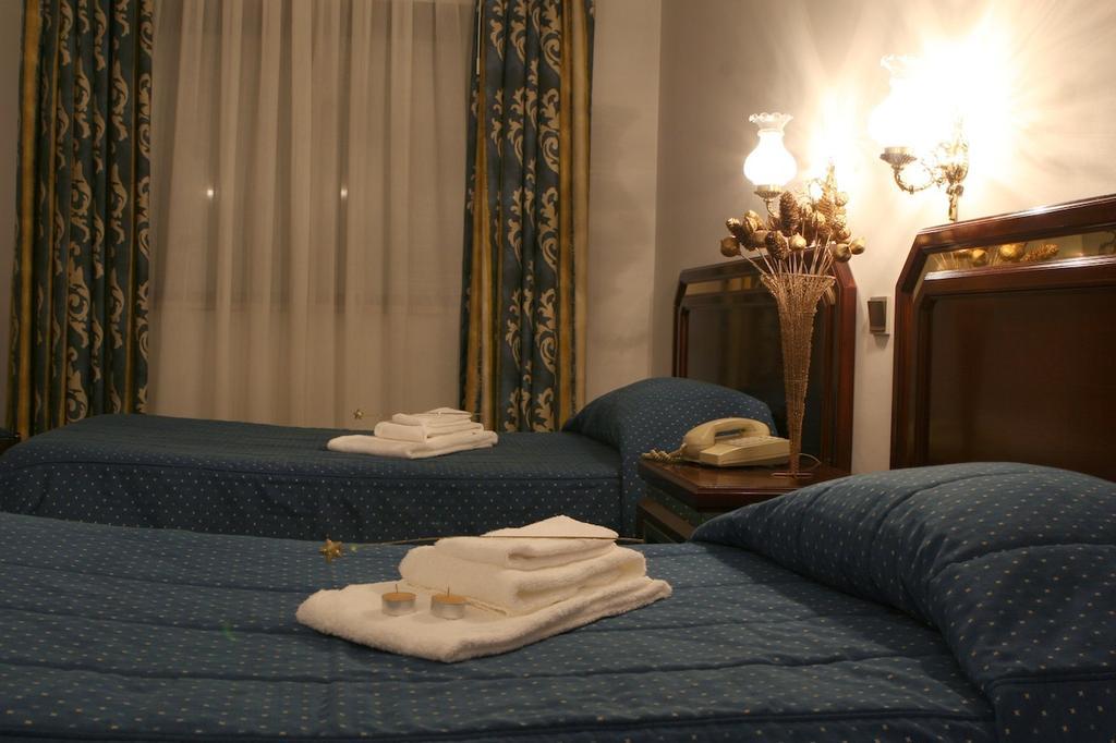 Hotel Turismo De Tabua Стая снимка